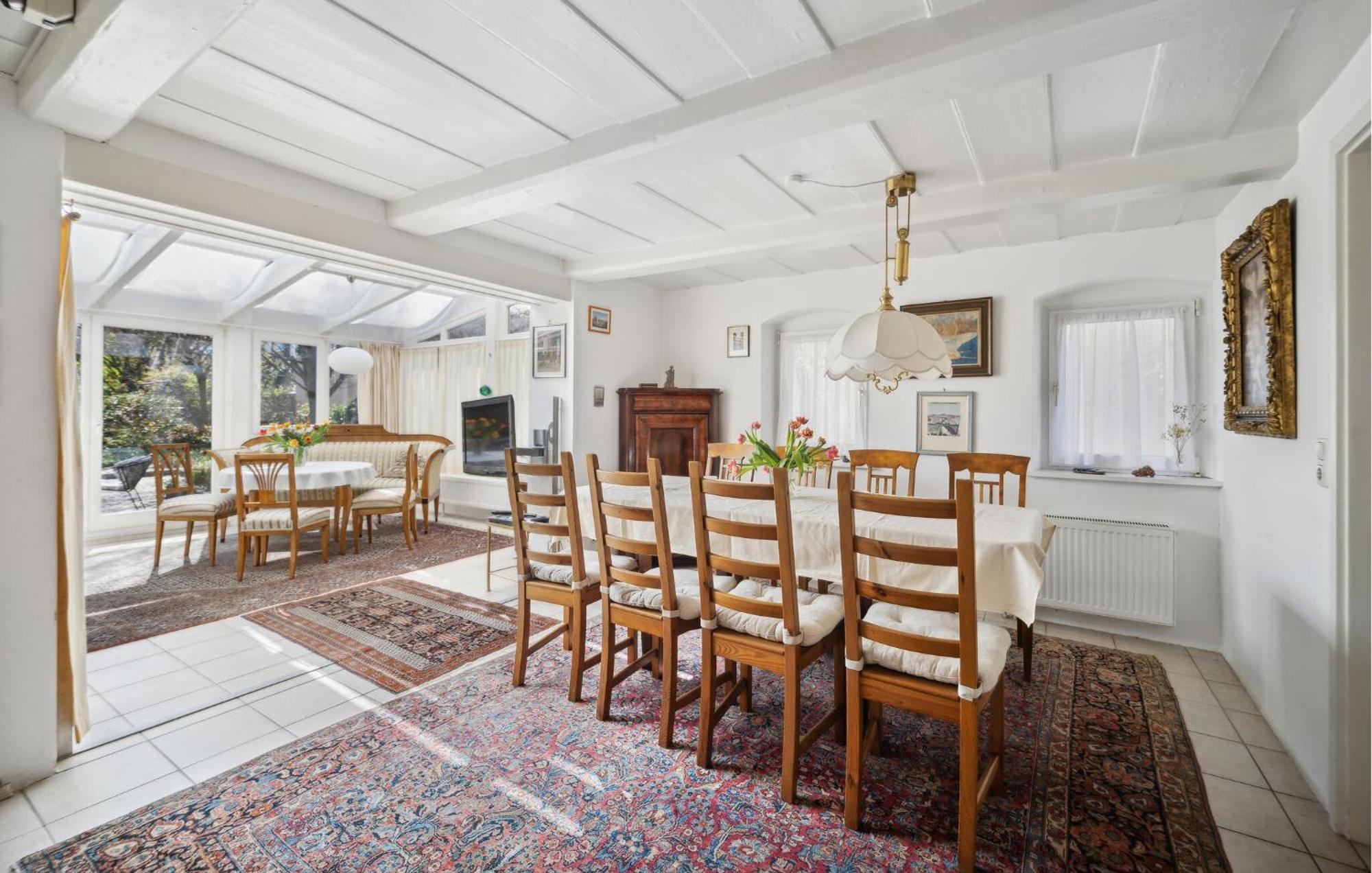 Beautiful In With Kitchen Dresden